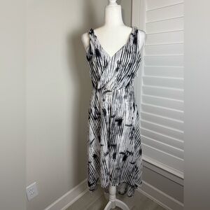Simply Vera by Vera Wang Women’s Size M White & Black , high-low maxi dress